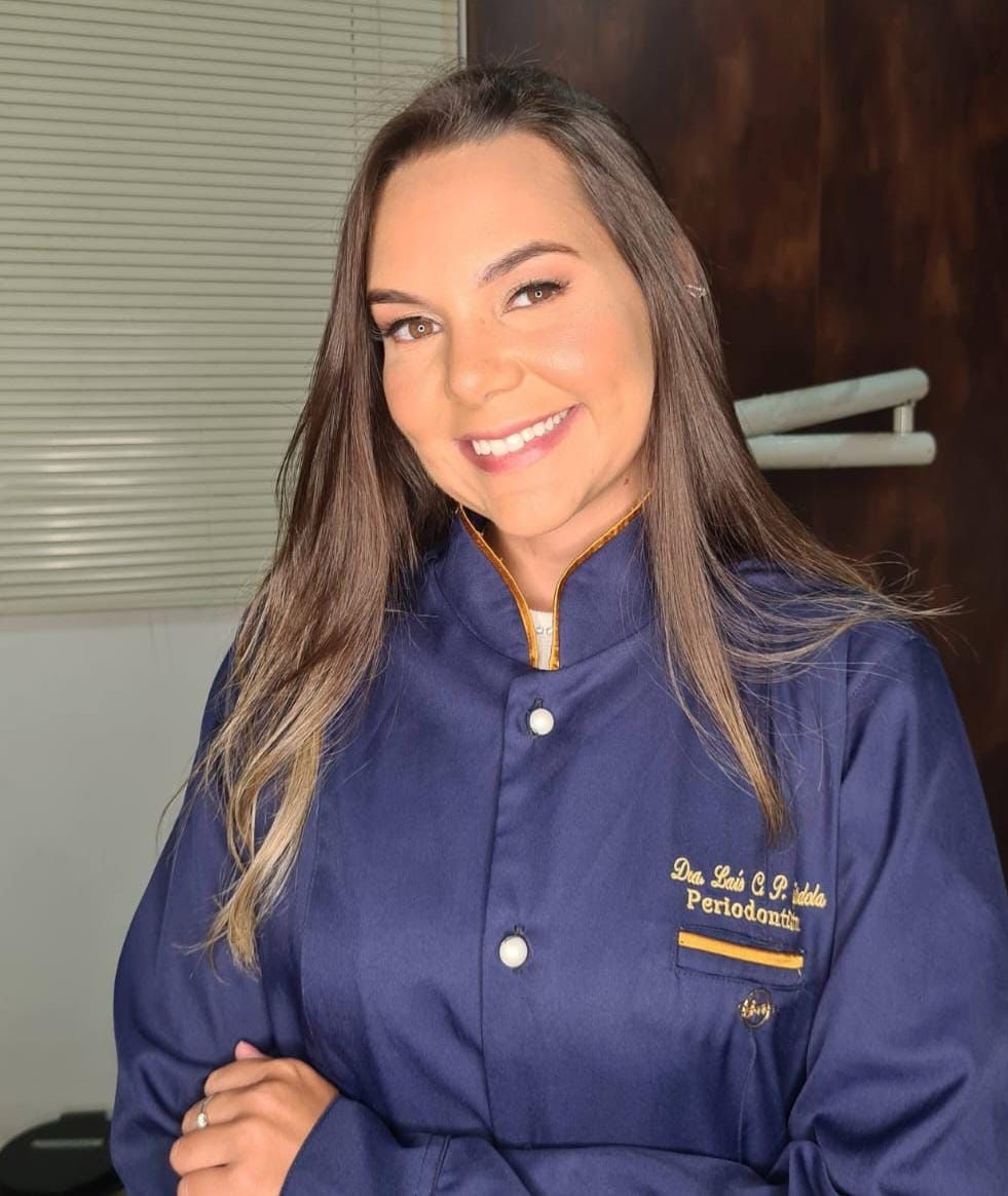 La&iacute;s Christina Pontes Esp&iacute;ndola